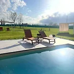Bed & Breakfast Iris 4*