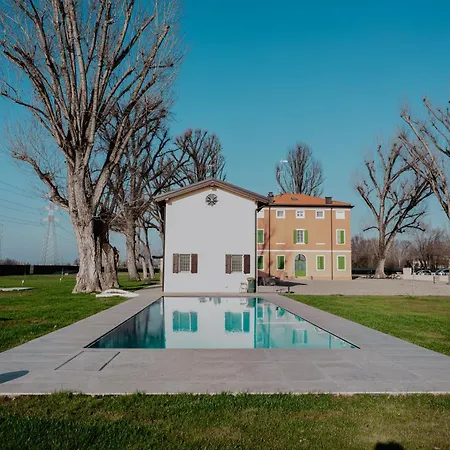 Iris Bed & Breakfast