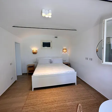 Iris 4*