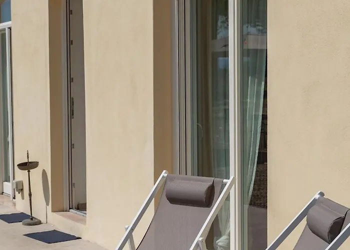 Iris Bed & Breakfast